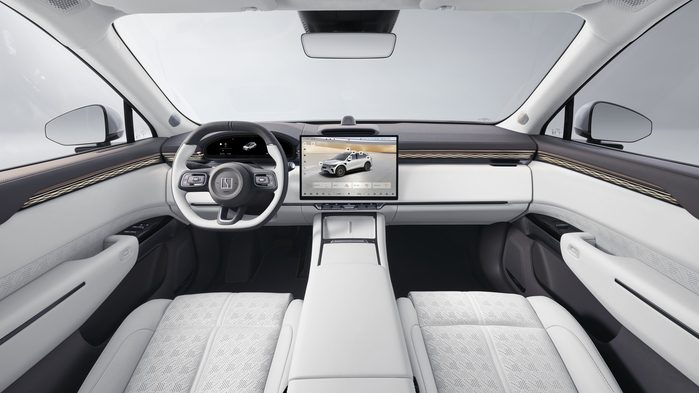 Cabina del ZEEKR 7X con pantalla central Mini-LED