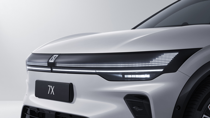 ZEEKR 7X exterior 3